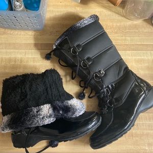 Cold weather boots